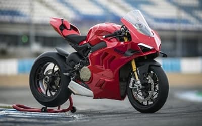 Panigale V4