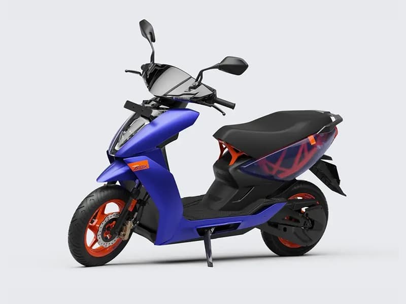 450 Apex 3.7 kWh Edium Blue