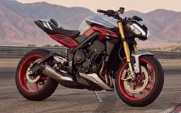 Street Triple 765 RX
